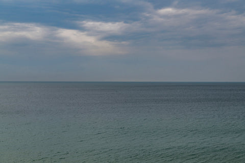 The Ocean and horizon of Cannes, France