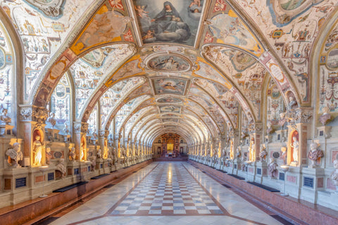 Explore Antiquarium Munich: Stunning Art Museum Photographs